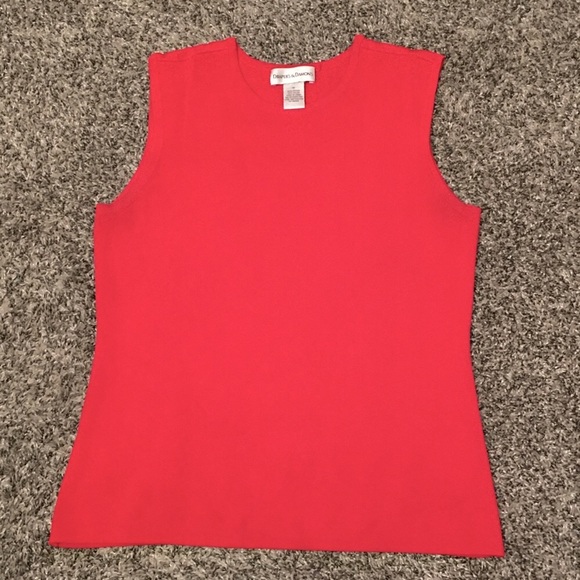 Womens red tank top size medium - Picture 12 of 12
